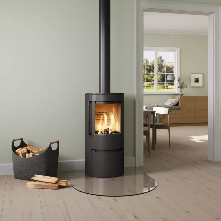WIKING Luma 4, poêle à bois